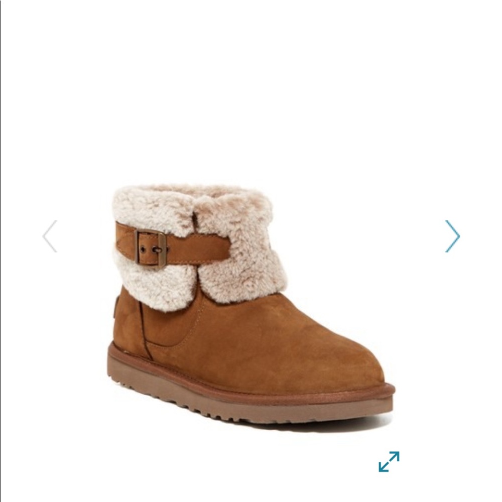 UGG Sheepskin Short Boot